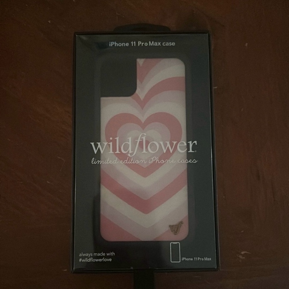 Wildflowers Chevron Heart iPhone 11 Pro Max Case